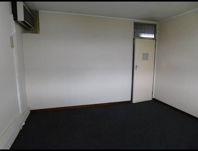 248M² OFFICE TO LET IN FERNDALE